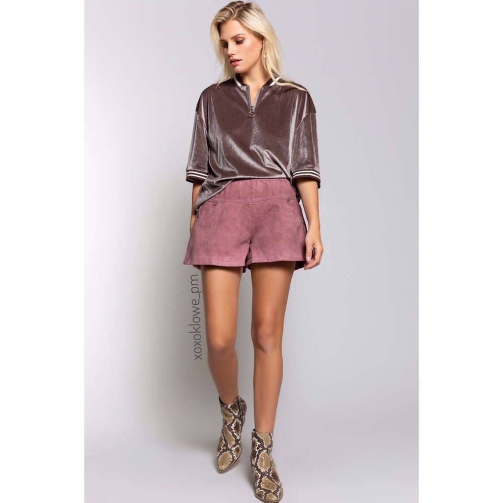 POL Red Denim Relaxed Fit Front Pocket Shorts - Picture 8 of 11